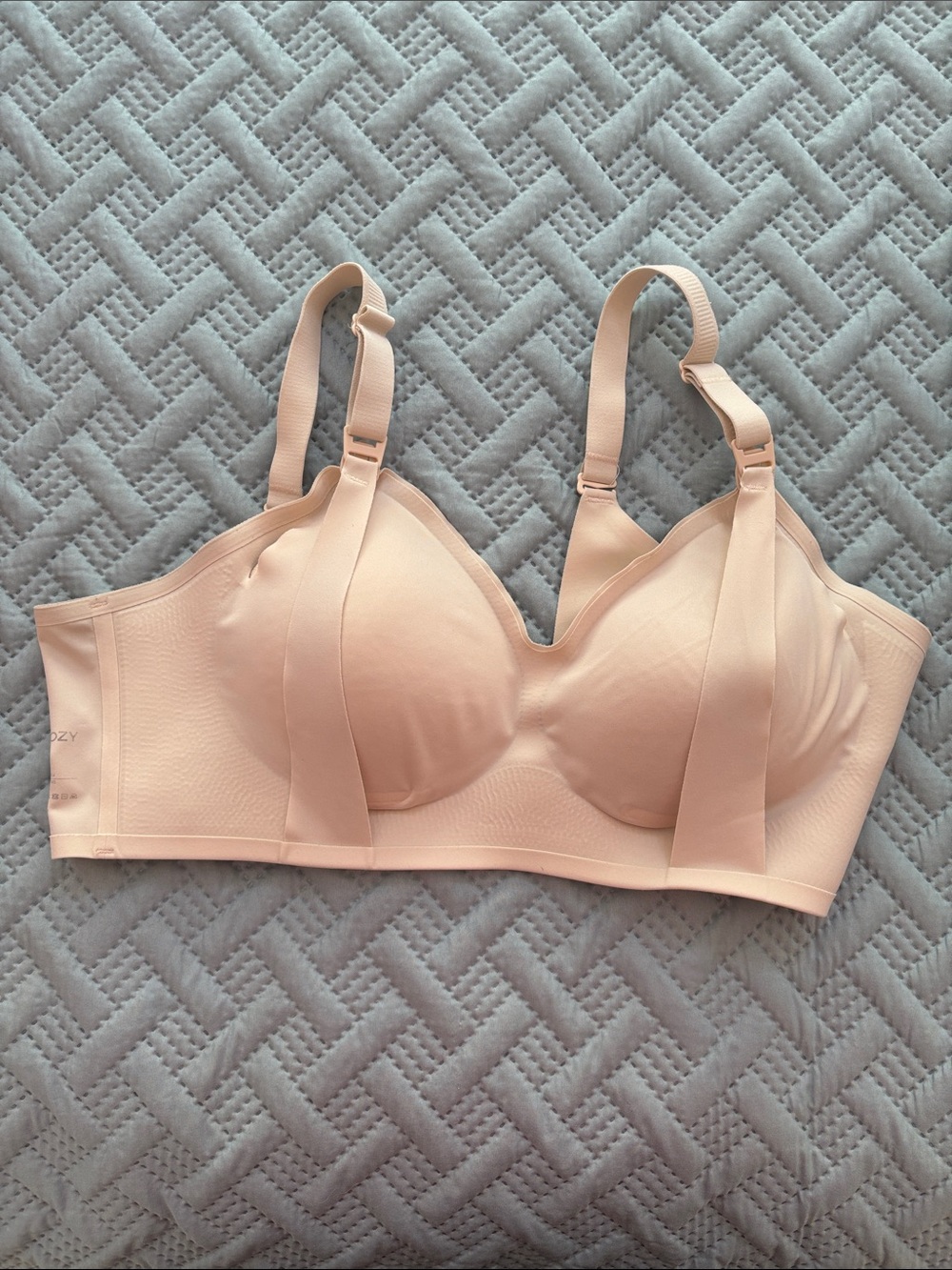 Momcozy Nursing Bra Comfort Wireless Nude Bra XL